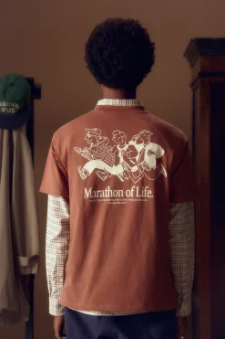 Hot POMPEII MARATHON OF LIFE RUST TEE